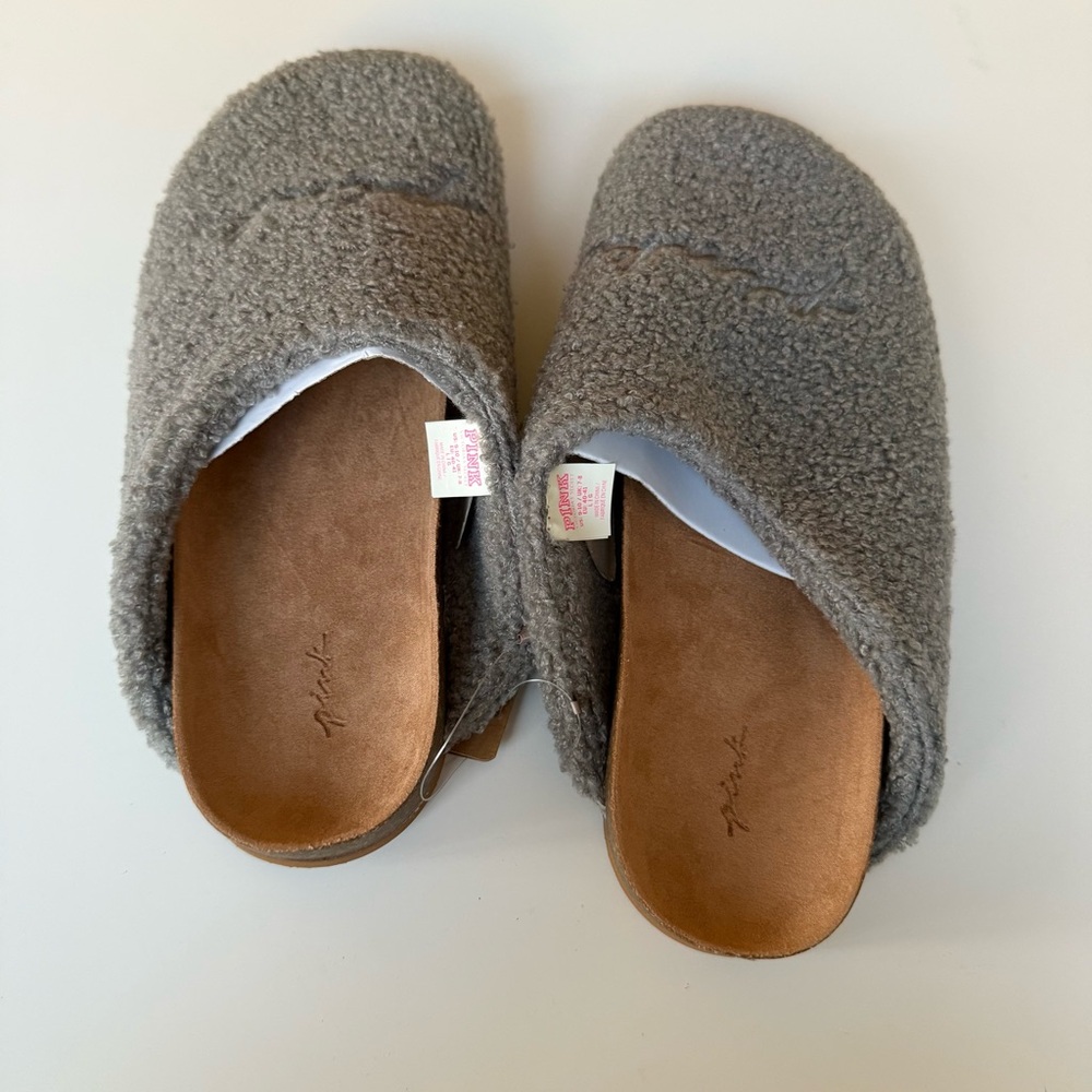 PINK Victoria's Secret Gray Slippers - Picture 2 of 6